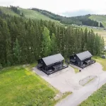 Villa Himos Moekit - Alppinotko 6a - Hyvae Sijainti Keskellae Himosta - Siivous Sisaeltyy Hintaan - Ulkoporeallas Ja Liinavaatteet Lisaepalveluina Sayryla
