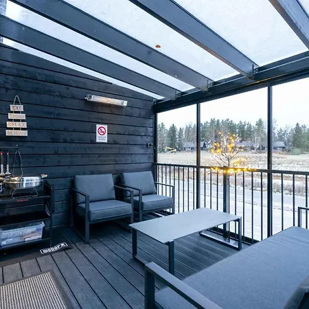 Himos Moekit - Alppinotko 6 A - Ulkoporealtaalla - Hyvae Sijainti Keskellae Himosta - Siivous Sisaeltyy Hintaan - Ulkoporeallas Ja Liinavaatteet Lisaepalveluina Villa